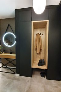 Schwarz Holzschiebetür im Wohnzimmer | RENO Türen