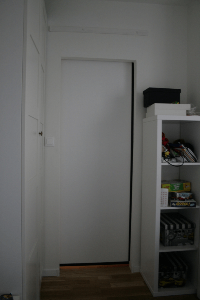 Schwarzer Badezimmer-Medizinschrank Mit Spiegel – 43,2 X 68,2 Cm, Metallrahmen, Verstellbare Regale, Zum Einbau Oder Wandmontage