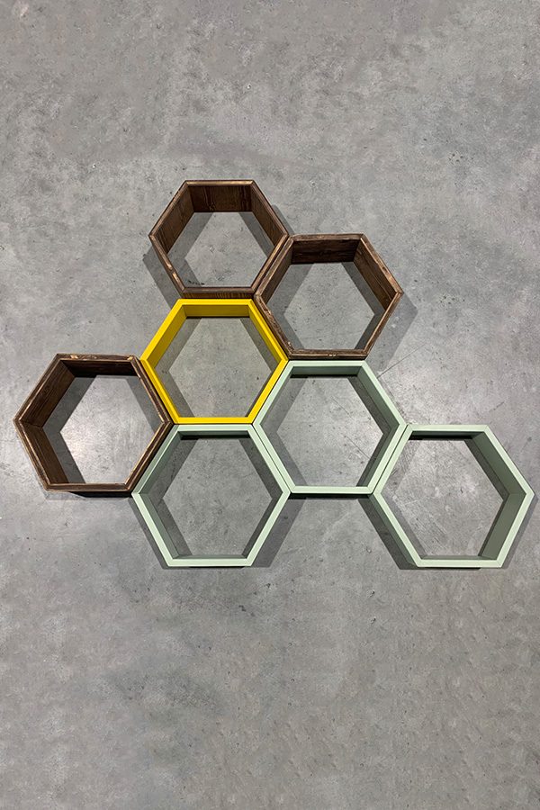 Sechseckiges Holzregal Sechseckiges Holzregal